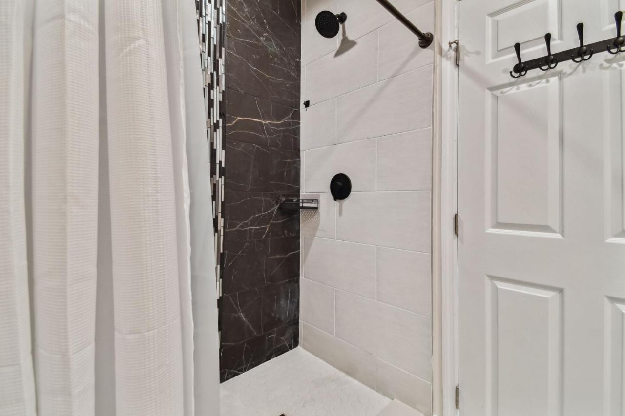 Plush Sheets, Games!, Huge Backyard, Massage Chair Tampa Exterior foto