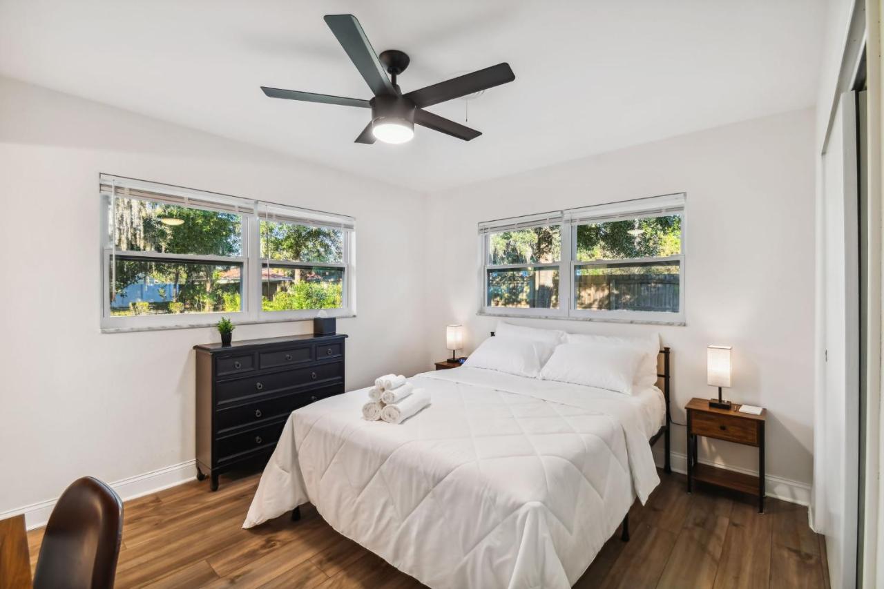 Plush Sheets, Games!, Huge Backyard, Massage Chair Tampa Exterior foto