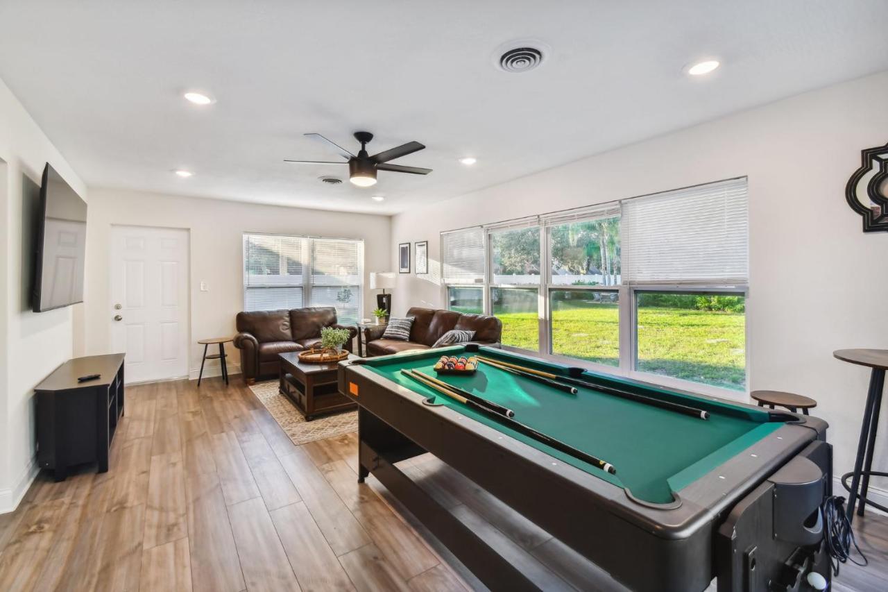 Plush Sheets, Games!, Huge Backyard, Massage Chair Tampa Exterior foto
